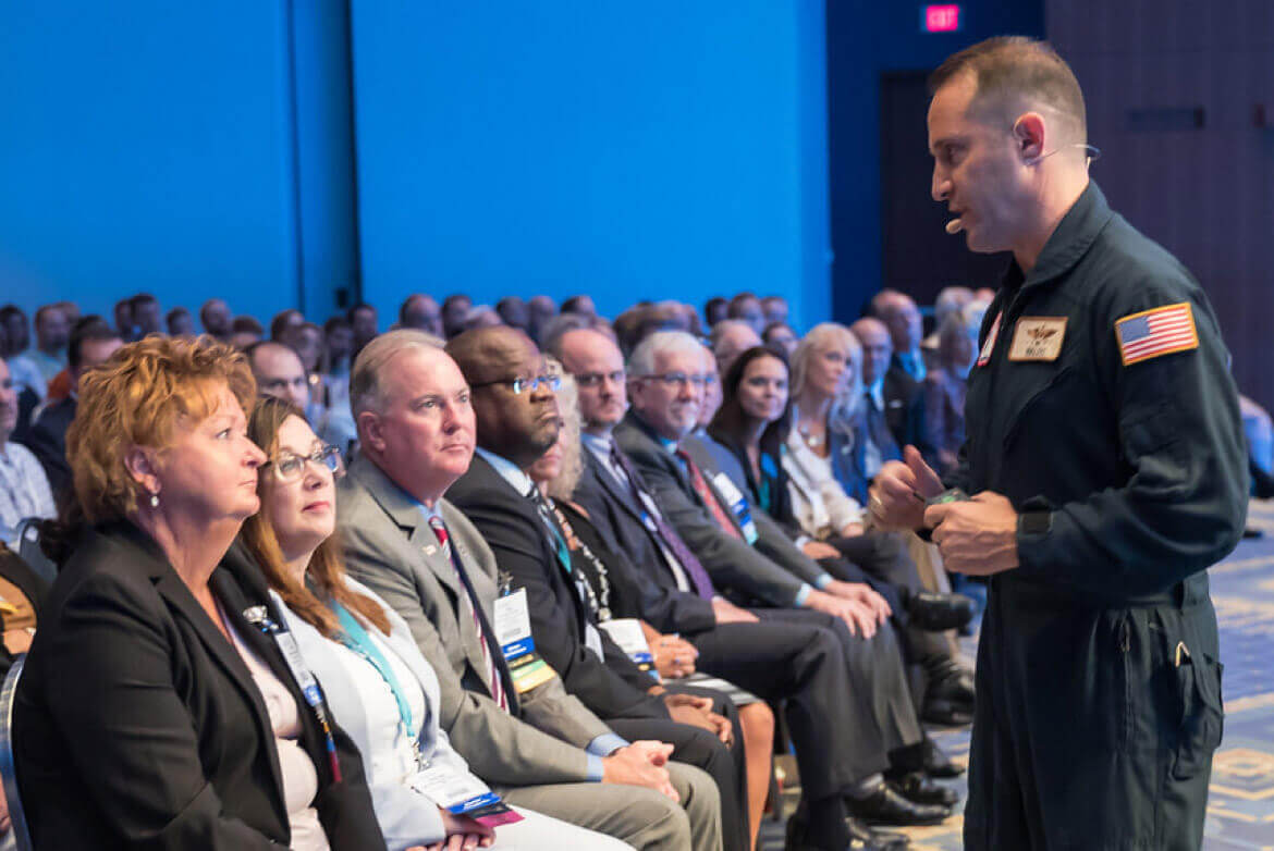 Waldo Waldman helps teams Overcome adversity and Increase Performance